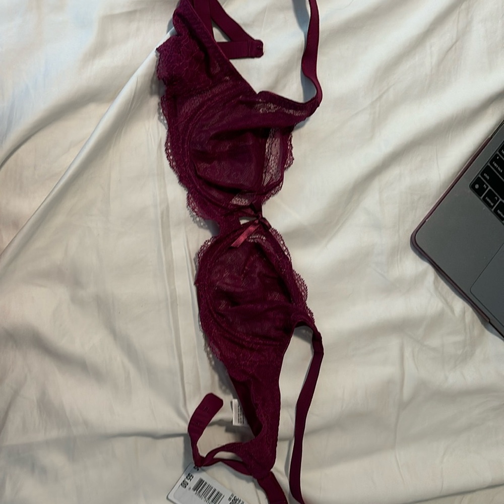 Freya bra- 30d all lace. Tags still attached